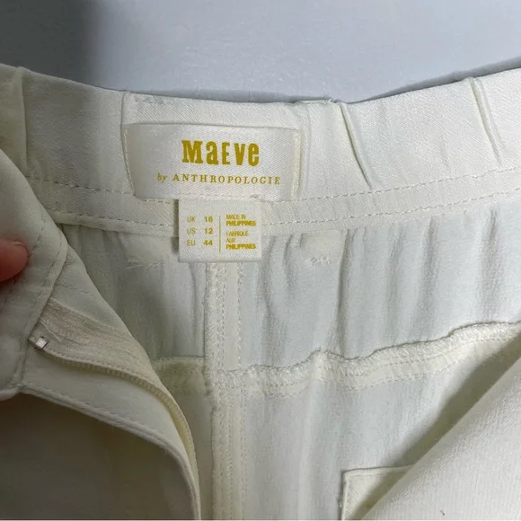 Anthropologie Cream Ankle Pants - Picture 6 of 9